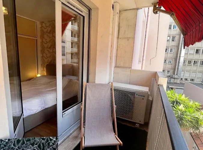 Brand New 2-bedroom In With Ac And Sea View Hébergement de vacances